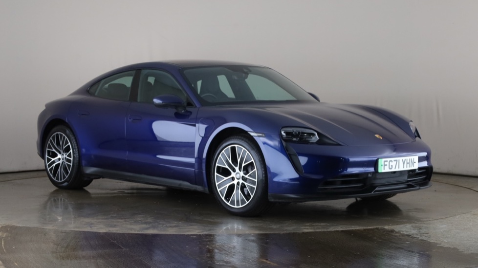 PORSCHE TAYCAN Image 7