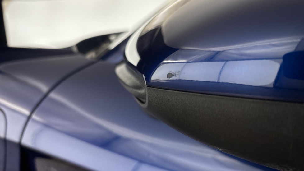 PORSCHE TAYCAN Scuff