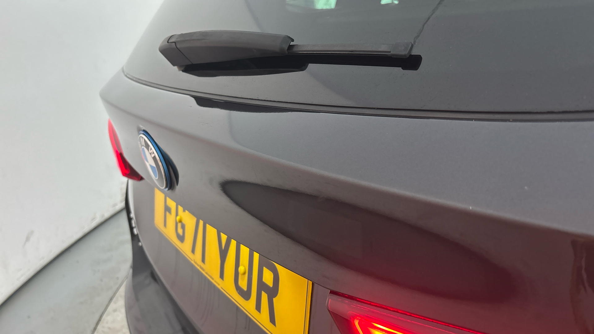 4027750 210kW Premier Edition 80kWh 5dr Auto