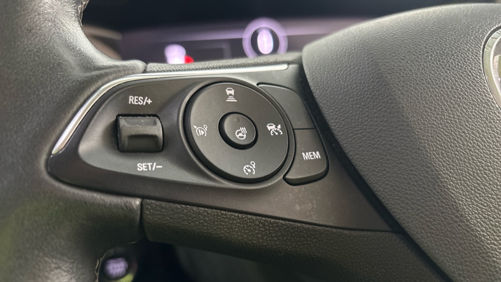 Vauxhall Mokka cruise control