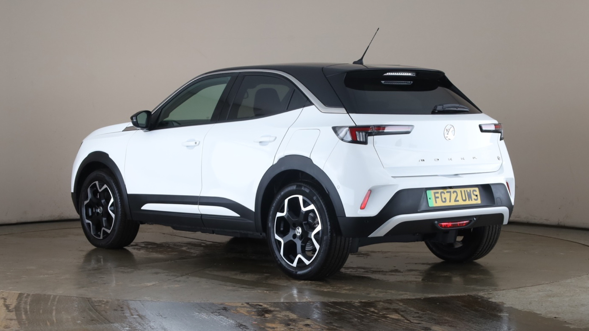 100kW Ultimate 50kWh 5dr Auto [2022]