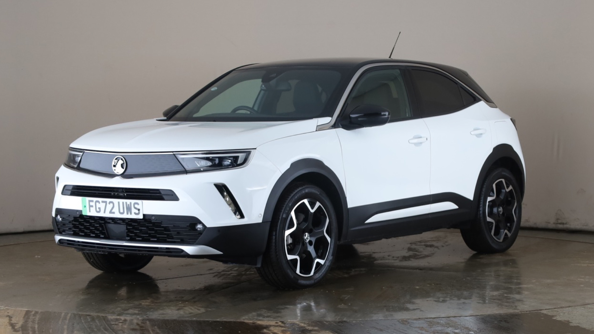 100kW Ultimate 50kWh 5dr Auto [2022]