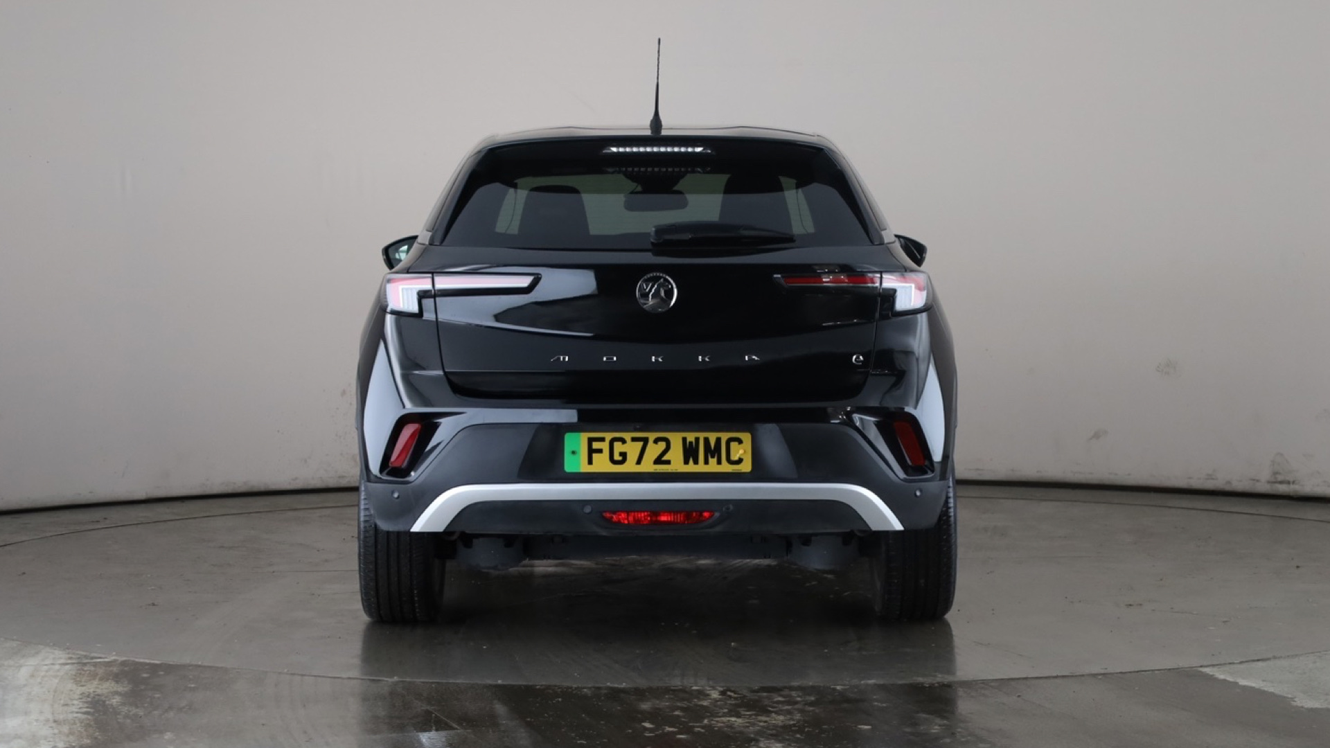 4049080 100kW Ultimate 50kWh 5dr Auto