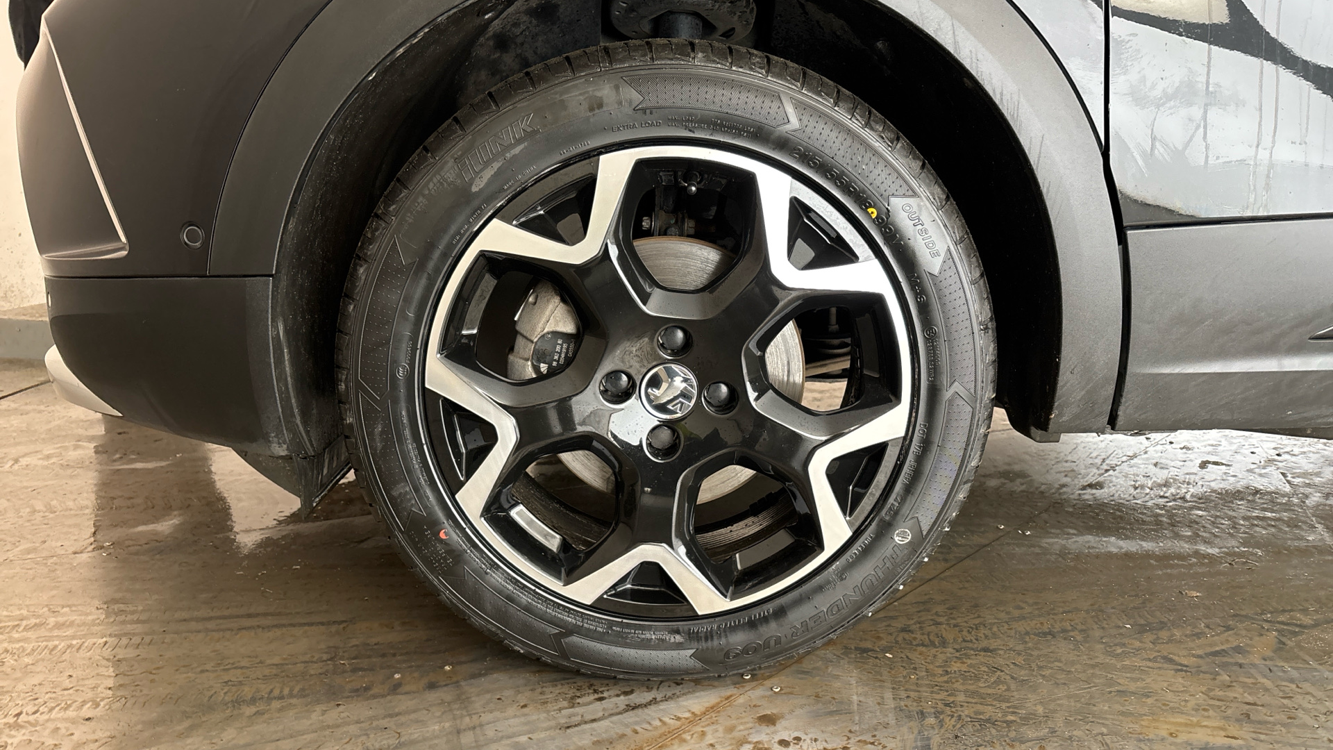 4049080 100kW Ultimate 50kWh 5dr Auto