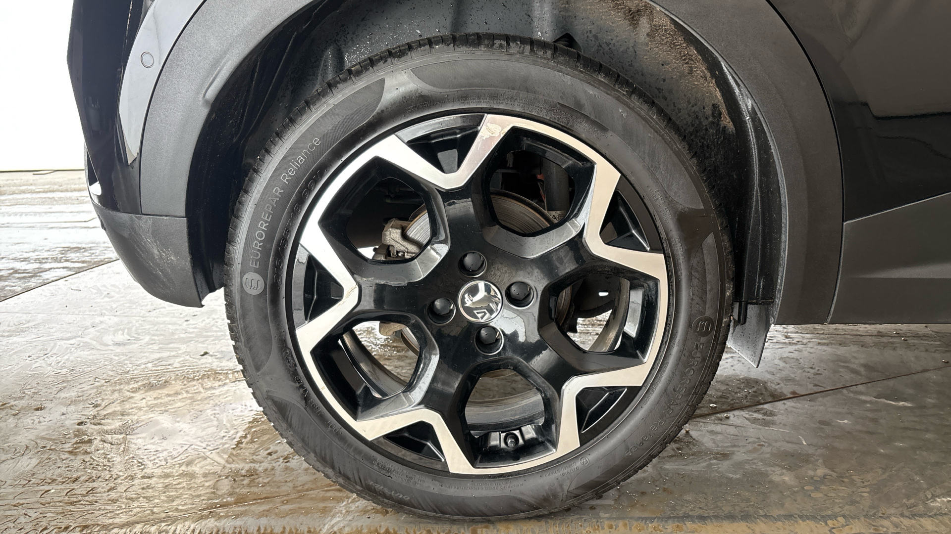 4049080 100kW Ultimate 50kWh 5dr Auto