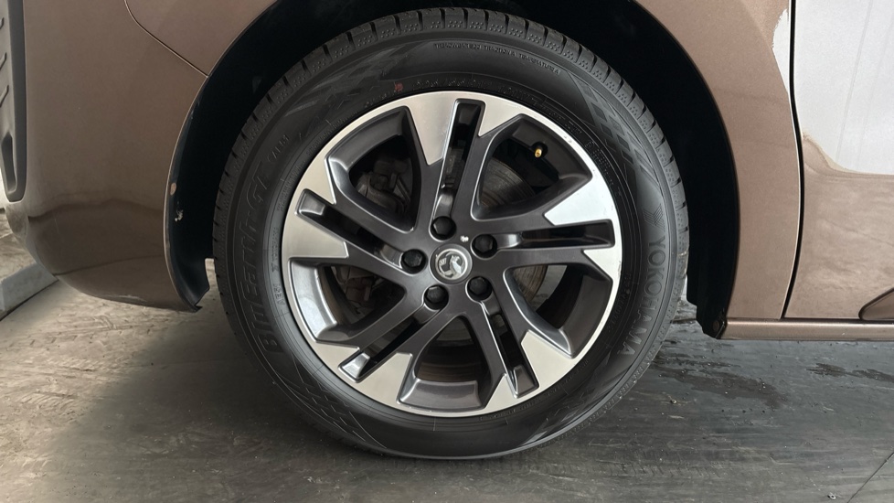 VAUXHALL VIVARO LIFE Image 17