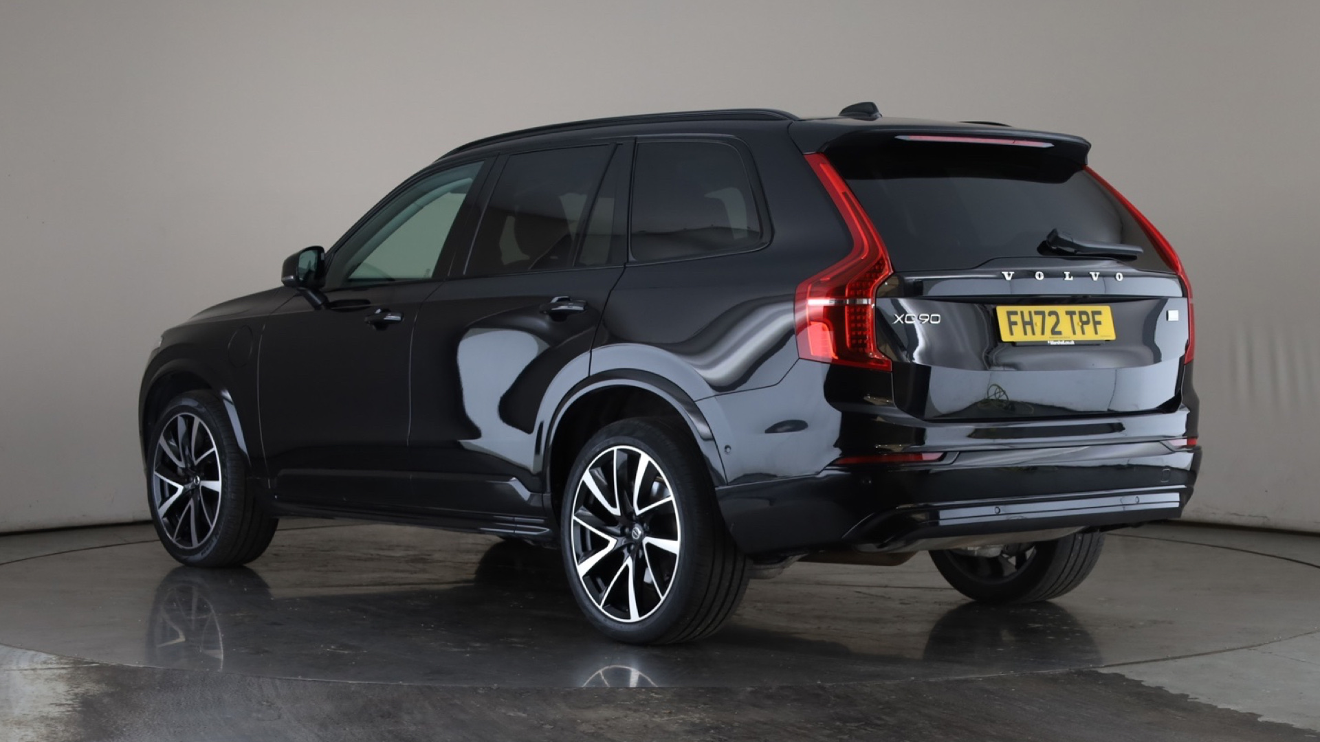 2.0 T8 [455] RC PHEV Ultimate Dark 5dr AWD Gtron