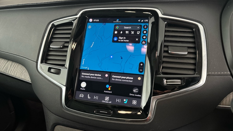 VOLVO XC90 Image 12