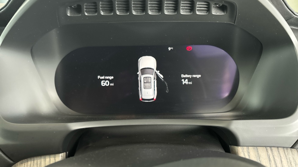 VOLVO XC90 Image 13