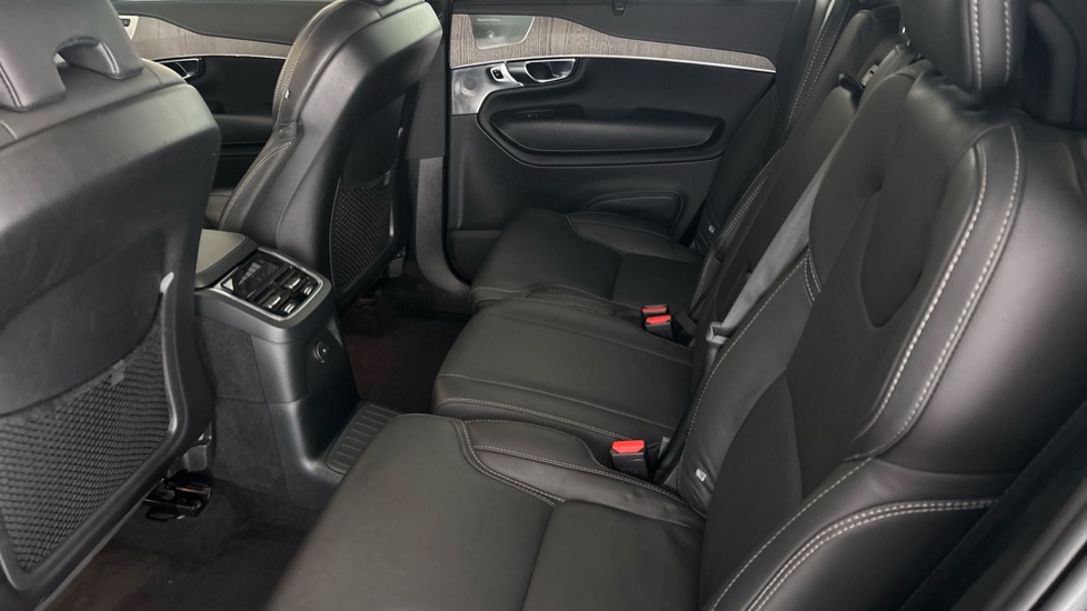 VOLVO XC90 Image 14