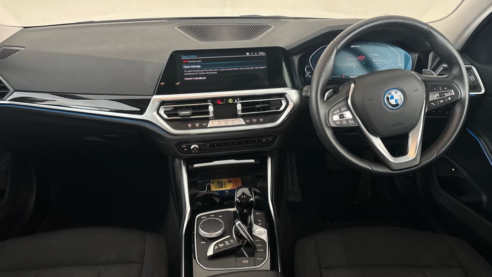 BMW 3 SERIES Image 11