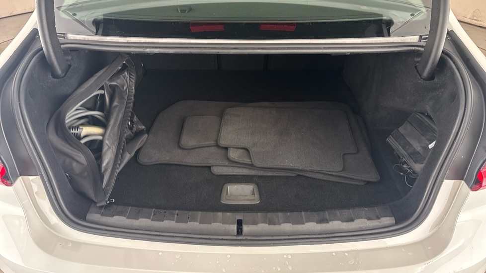 BMW 3 SERIES Image 15