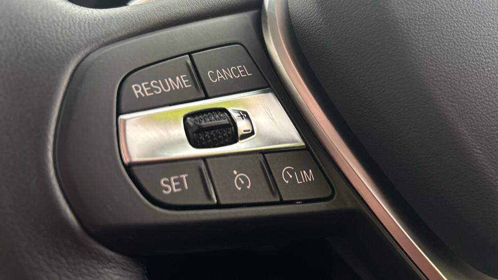 BMW 3 SERIES cruise control