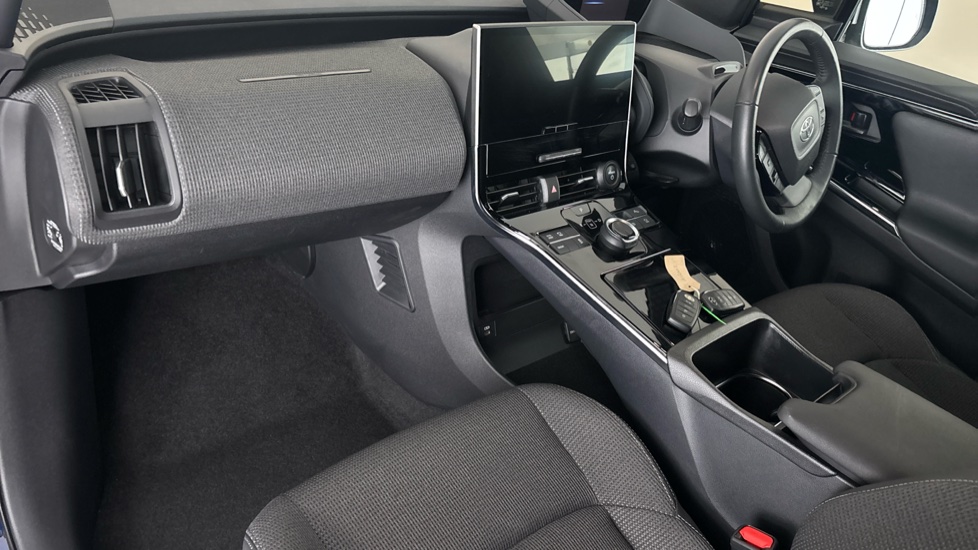 TOYOTA BZ4X Image 10