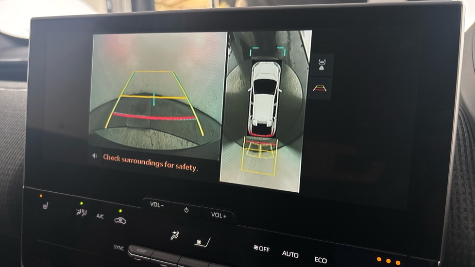 TOYOTA BZ4X reverse camera