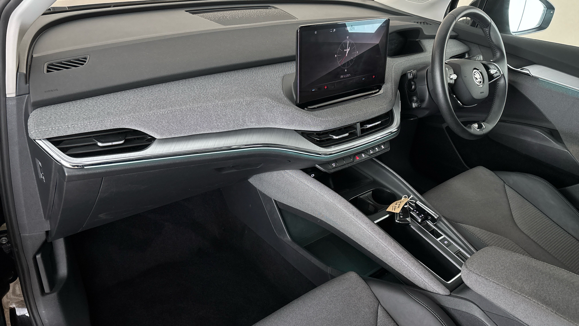 4020893 132kW 60 Loft 62kWh 5dr Auto