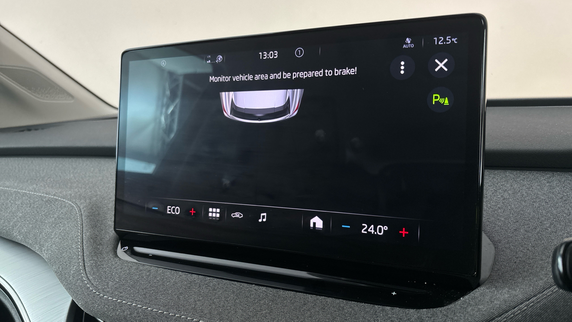 4020893 132kW 60 Loft 62kWh 5dr Auto