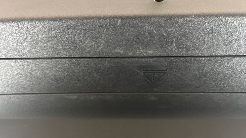 BMW I4 scuff