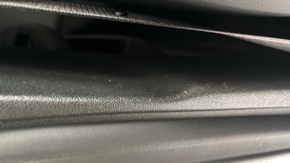 BMW I4 scuff