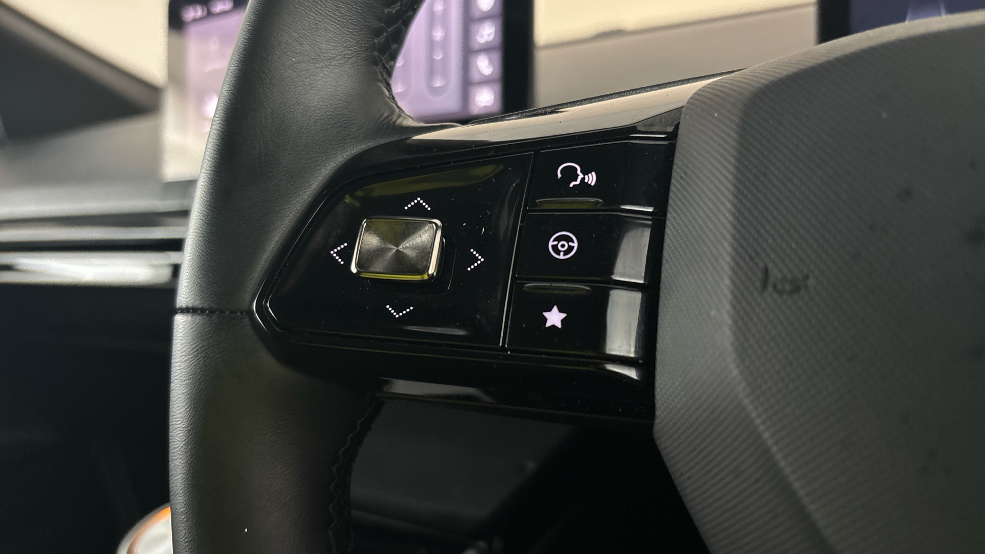 4020858 150kW SE EV Long Range 64kWh 5dr Auto