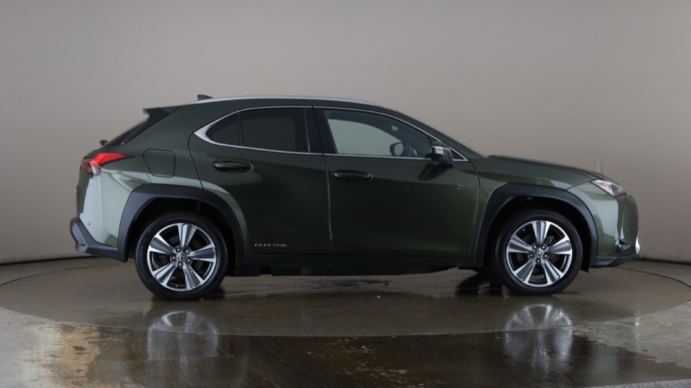LEXUS UX Image 6