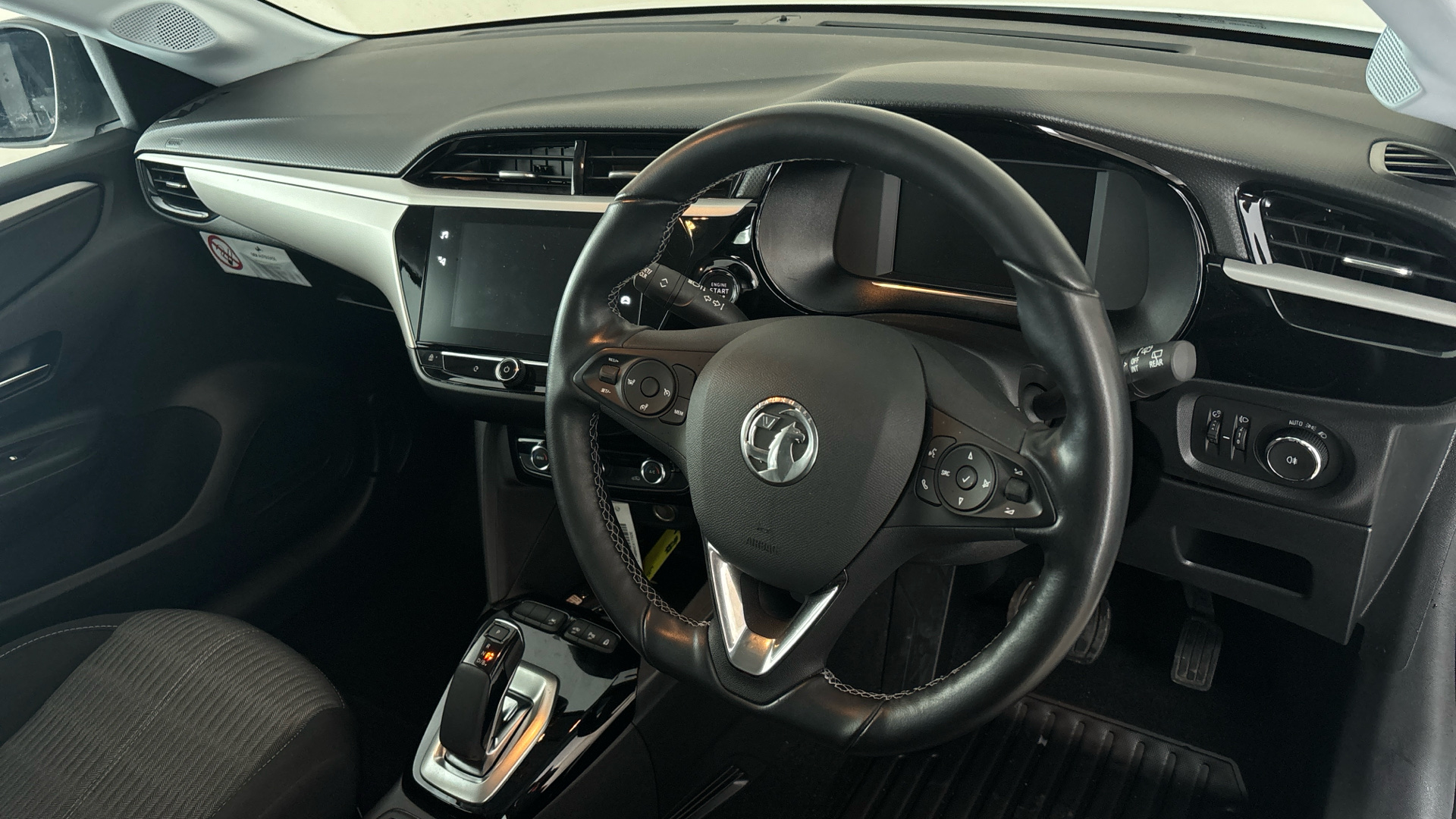 4020909 100kW SE Premium 50kWh 5dr Auto [11kWCh]