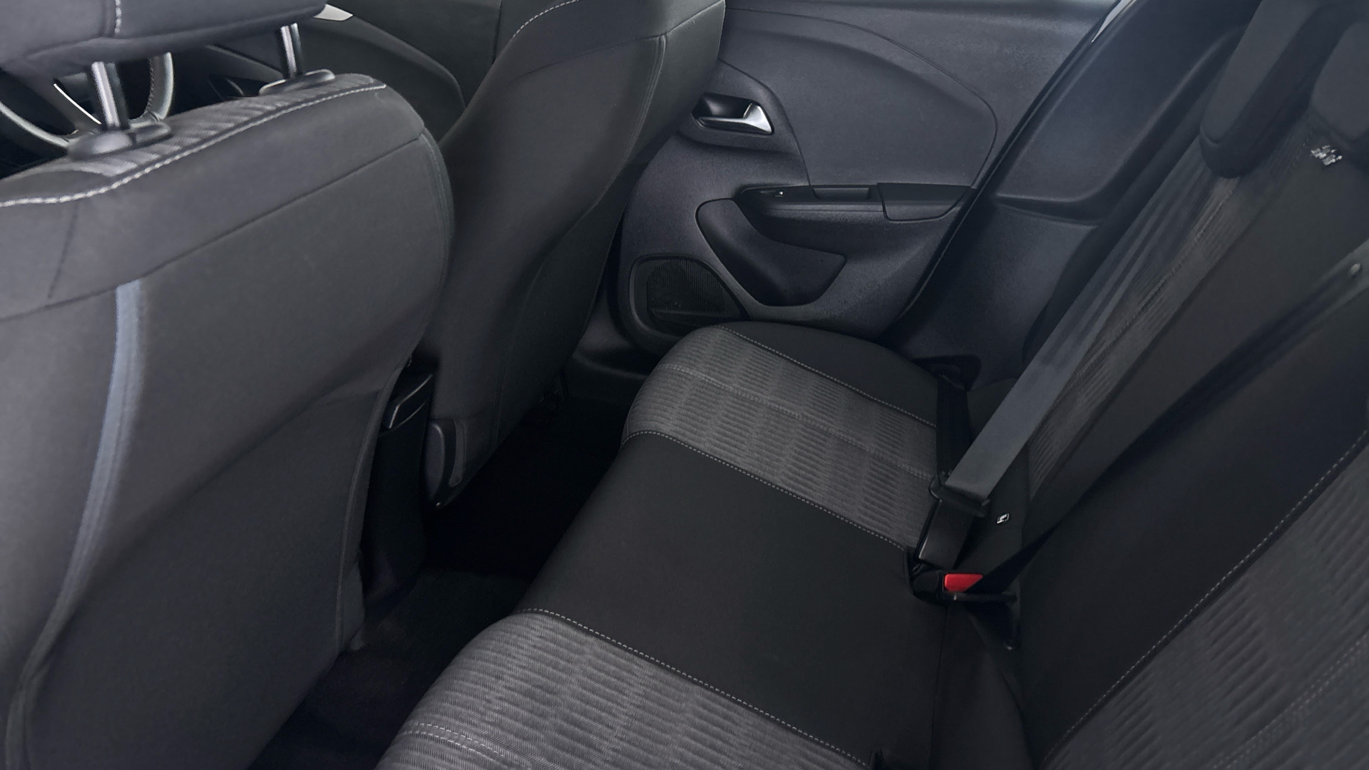 4020909 100kW SE Premium 50kWh 5dr Auto [11kWCh]