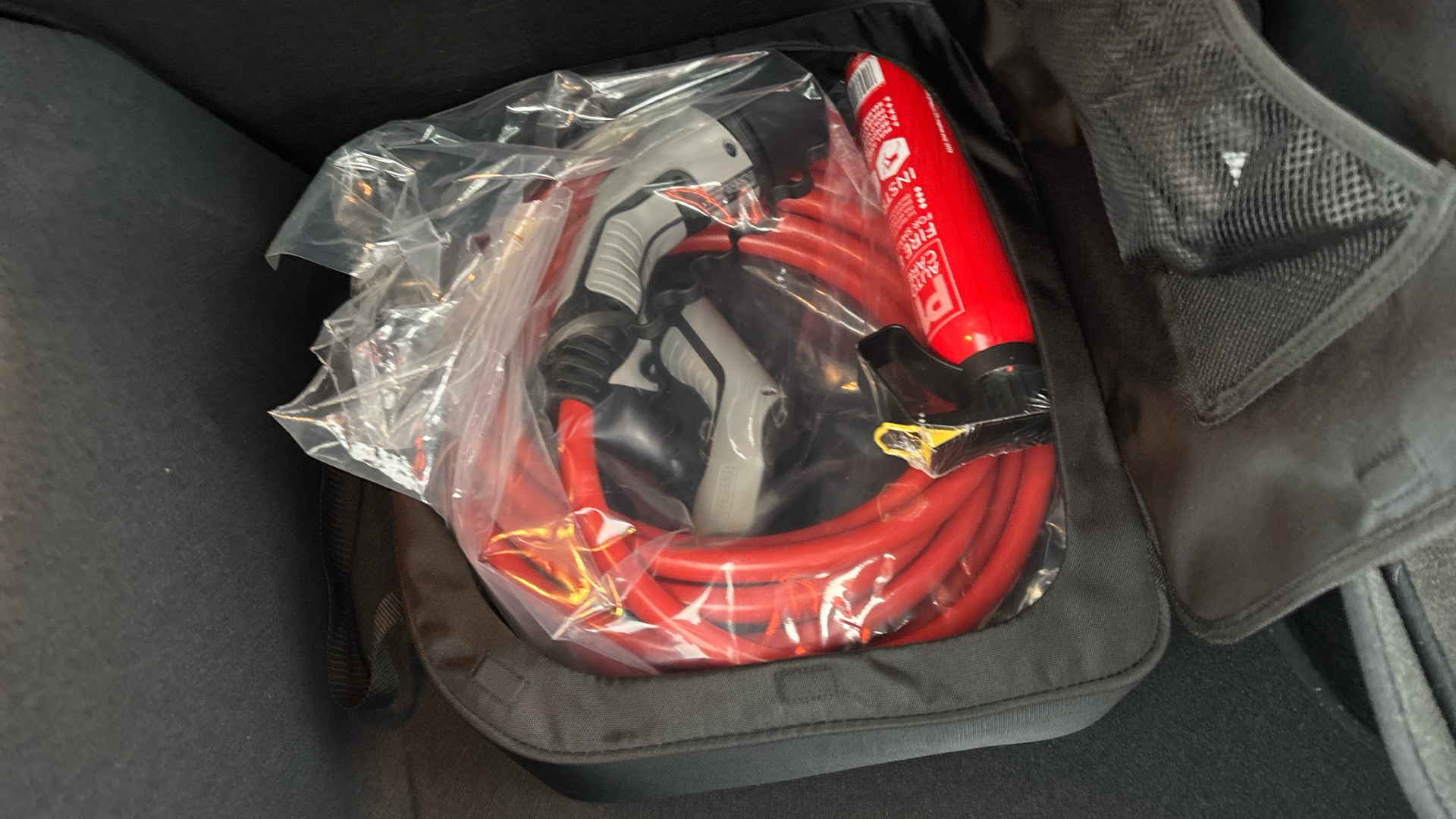 4020909 100kW SE Premium 50kWh 5dr Auto [11kWCh]