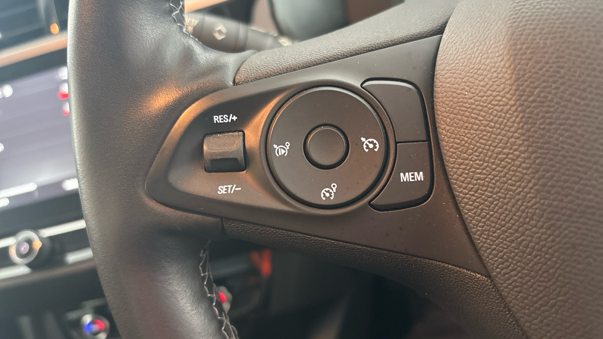 4020909 100kW SE Premium 50kWh 5dr Auto [11kWCh]