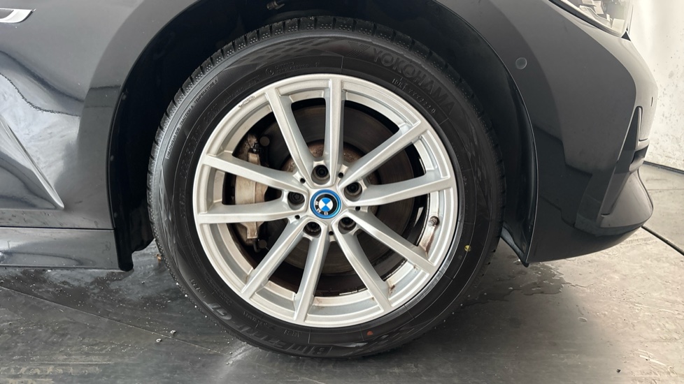 BMW 3 SERIES Image 20