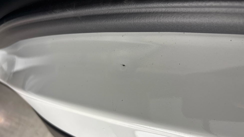 LAND ROVER RANGE ROVER SPORT Dent and chips