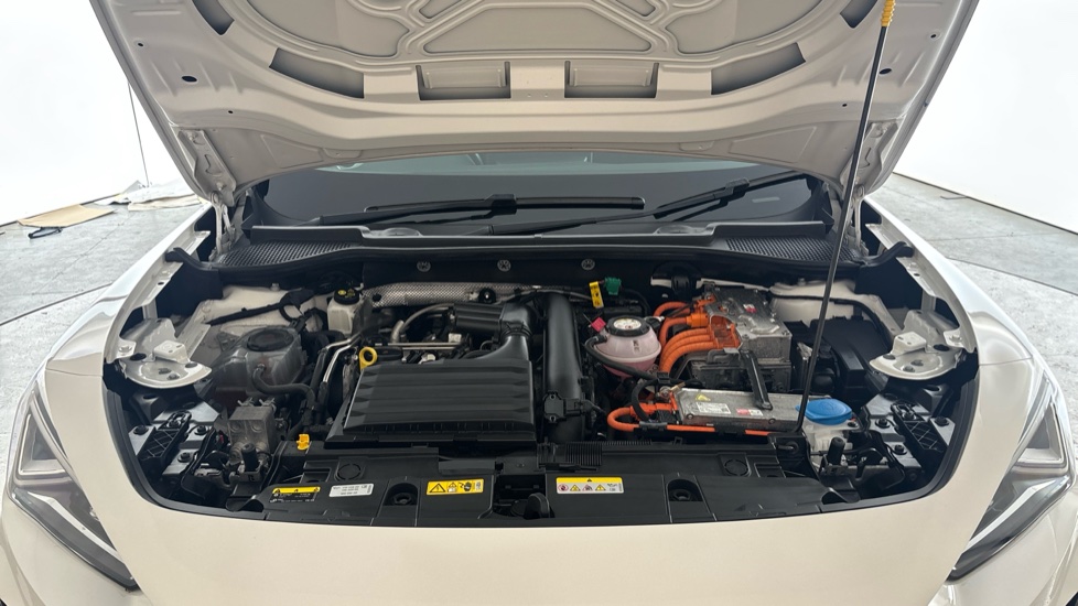 CUPRA FORMENTOR Image 16