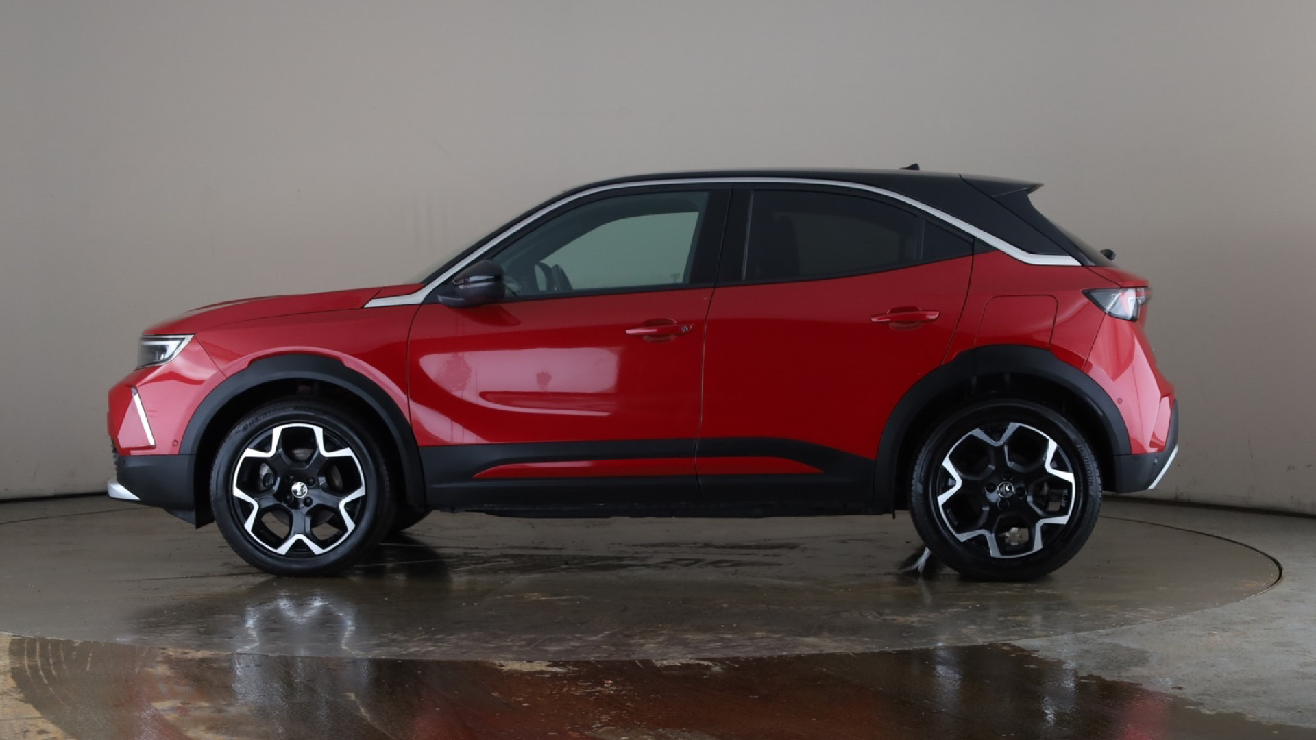 100kW Ultimate 50kWh 5dr Auto [2022]