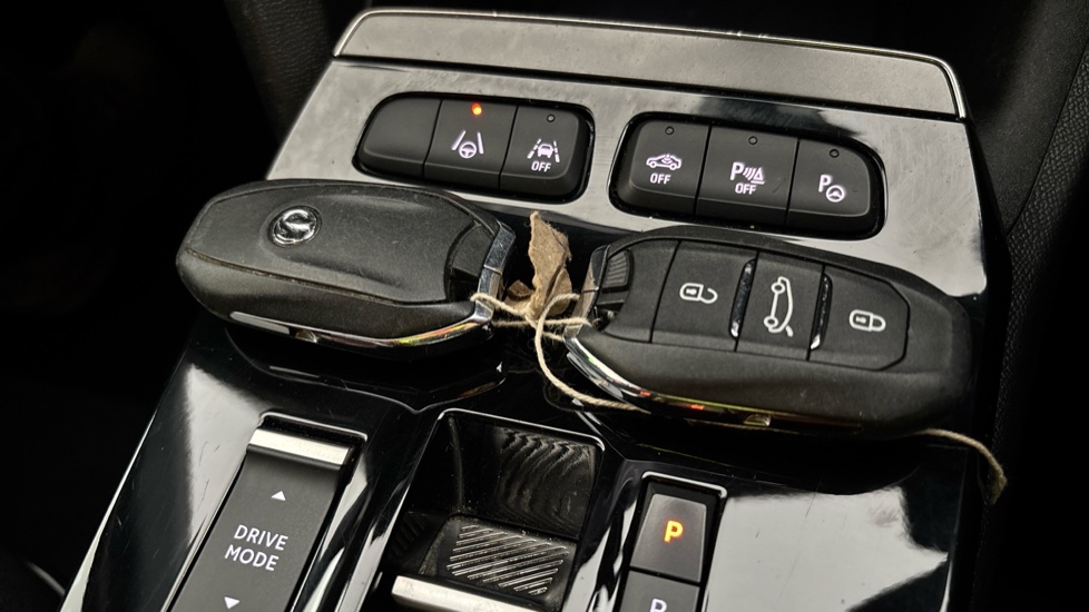 VAUXHALL MOKKA 2 keys