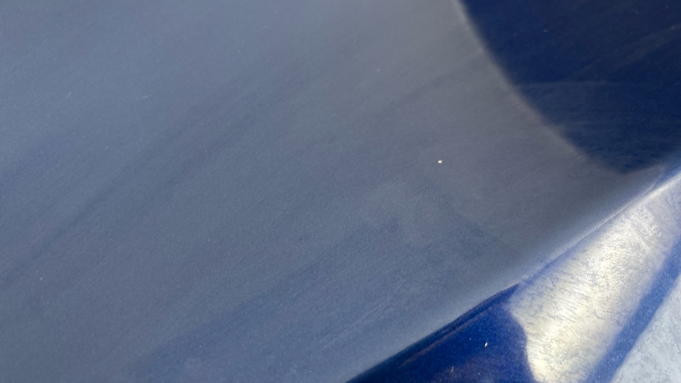 TESLA MODEL Y chips