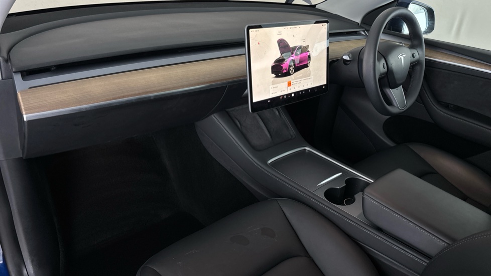TESLA MODEL Y Image 10