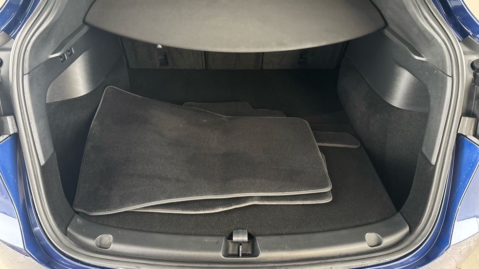 TESLA MODEL Y Image 15