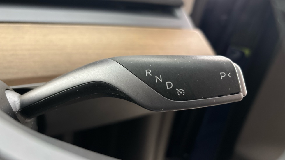 TESLA MODEL Y cruise control