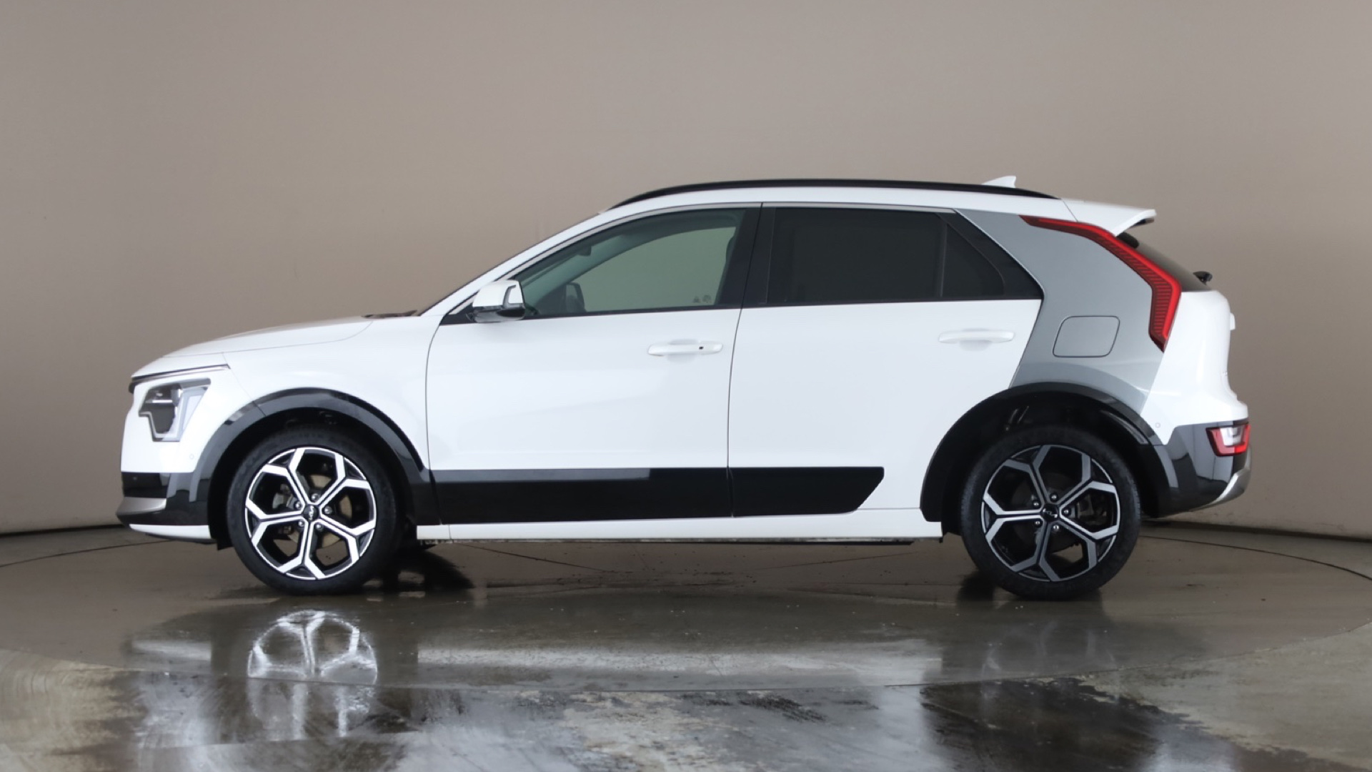 4020722 1.6 GDi Hybrid 4 5dr DCT