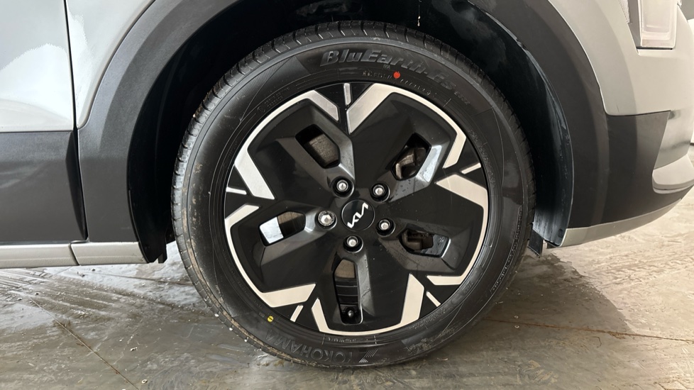 Kia Niro Image 20