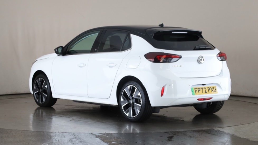 VAUXHALL CORSA Image 3