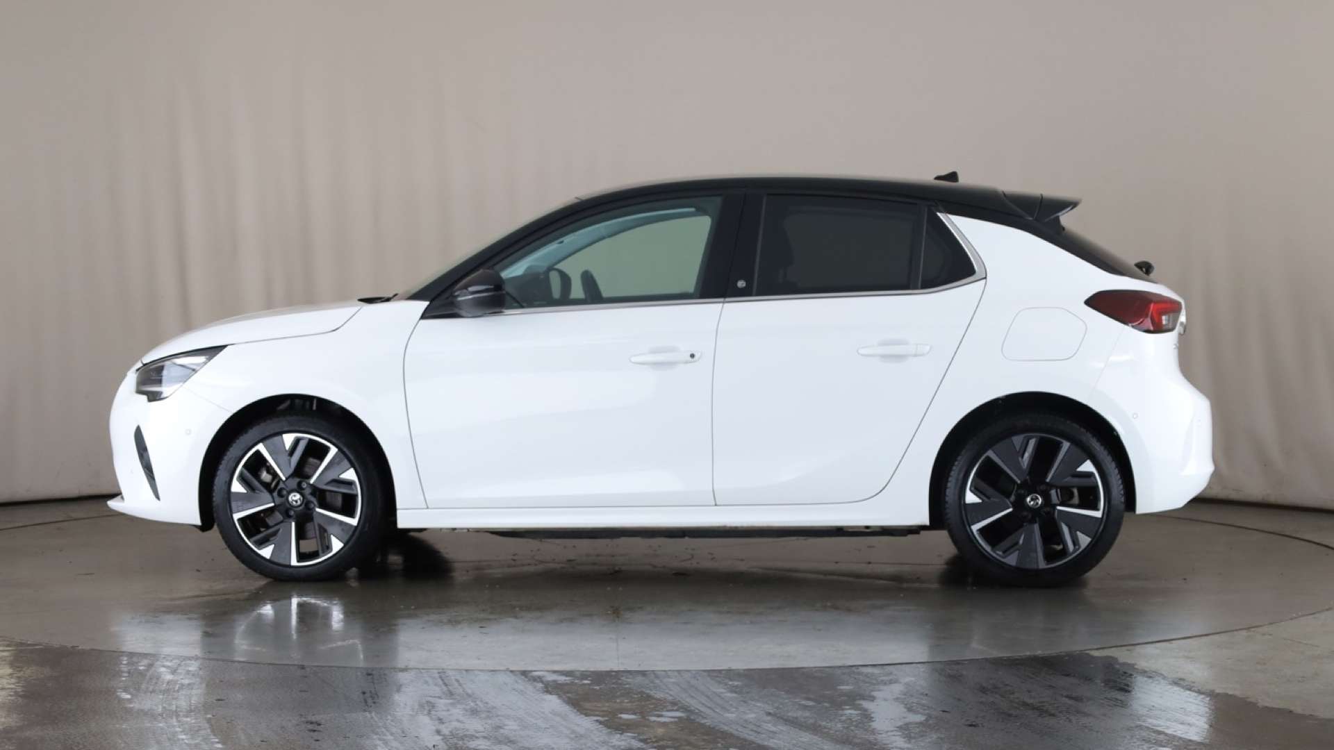 100kW Elite Premium 50kWh 5dr Auto [11kWCh] [2022]