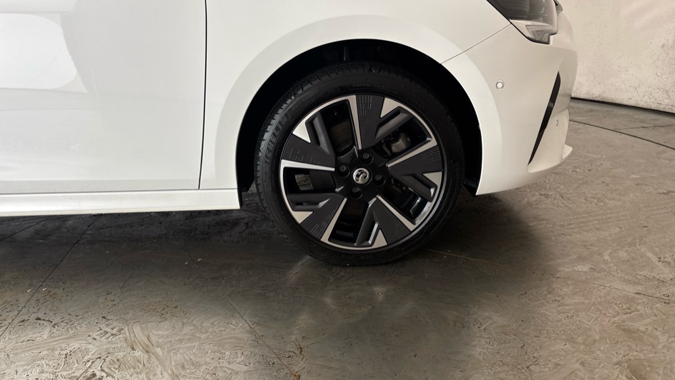 VAUXHALL CORSA Image 20