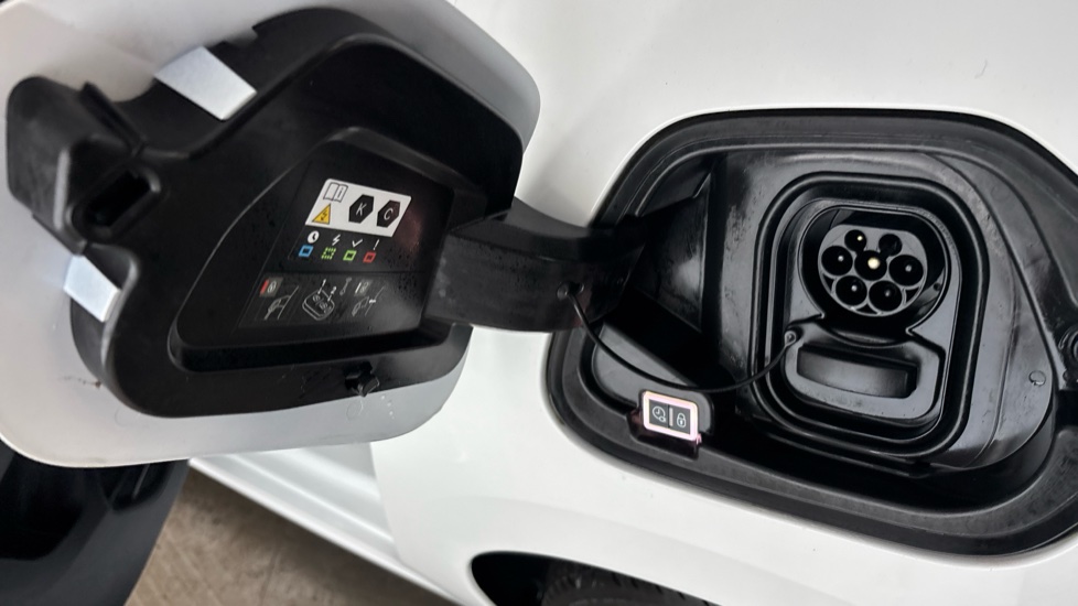 VAUXHALL CORSA Image 21