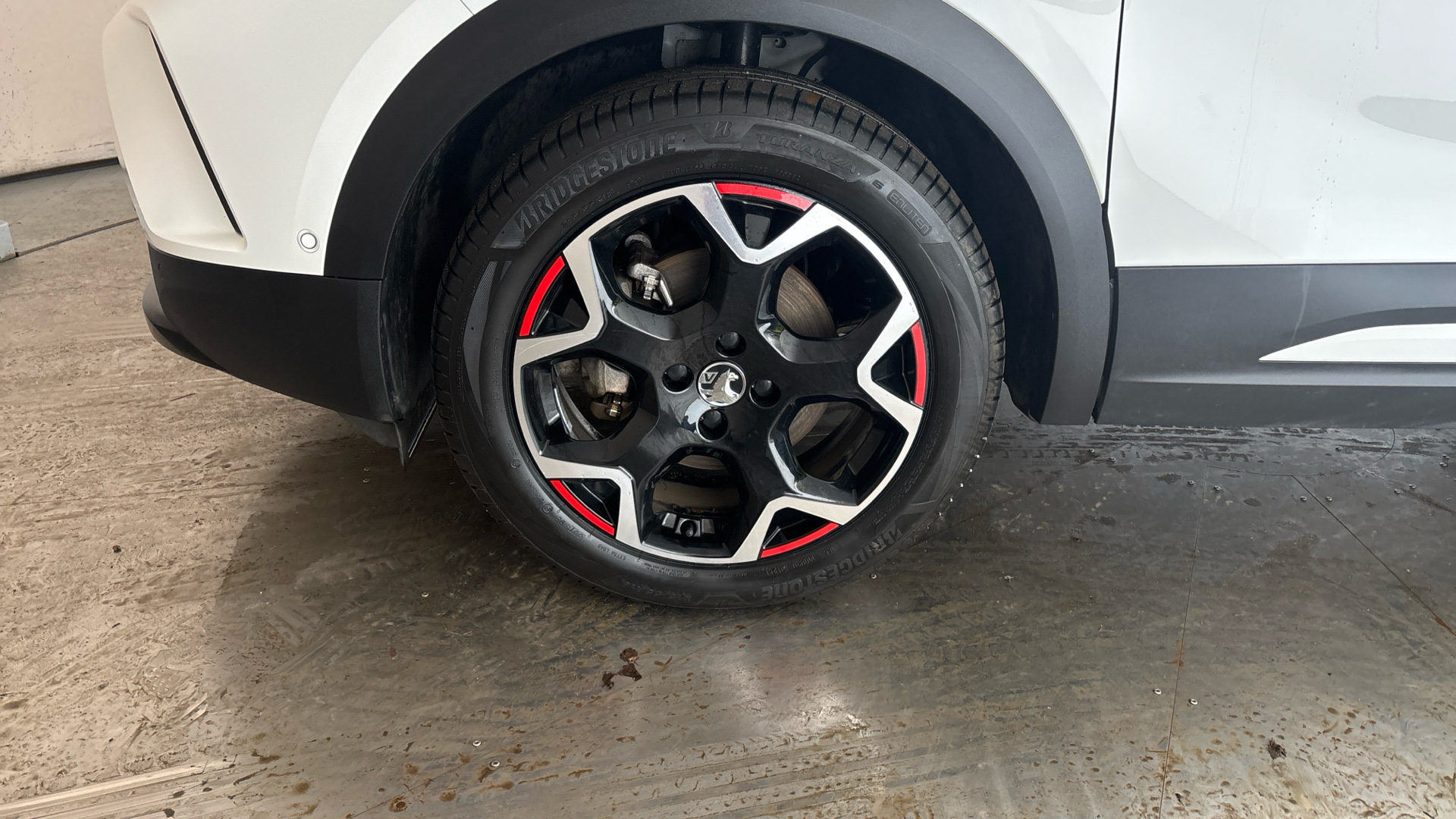 4020907 100kW SRi Nav Premium 50kWh 5dr Auto