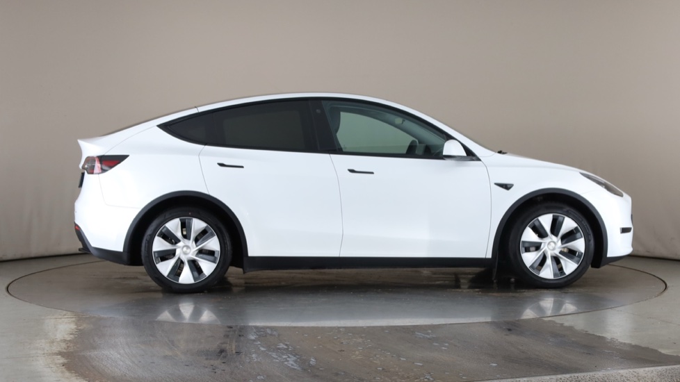 TESLA MODEL Y Image 6