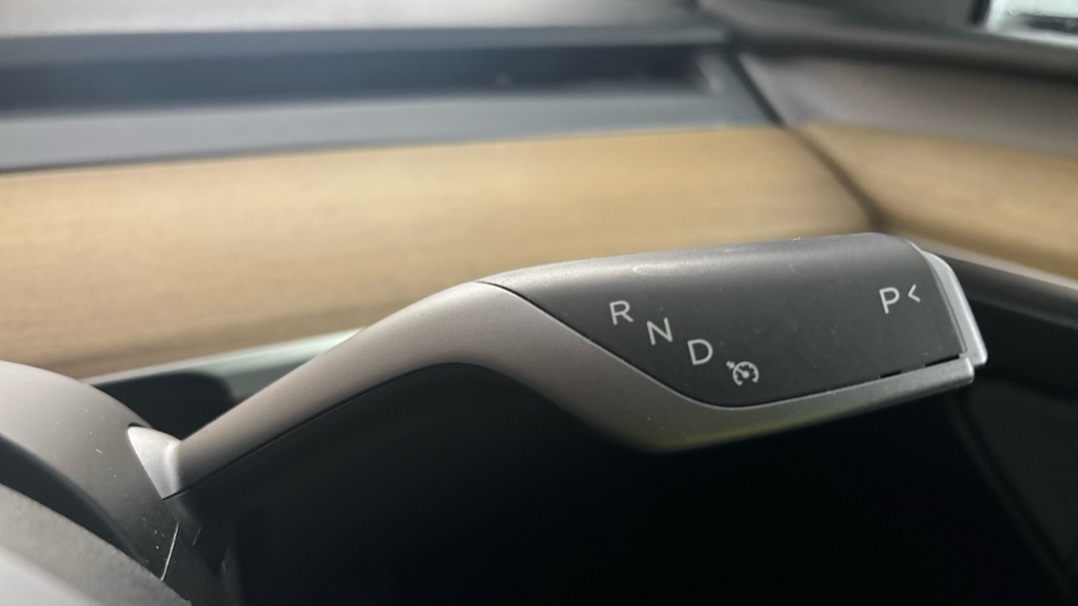 TESLA MODEL Y cruise control