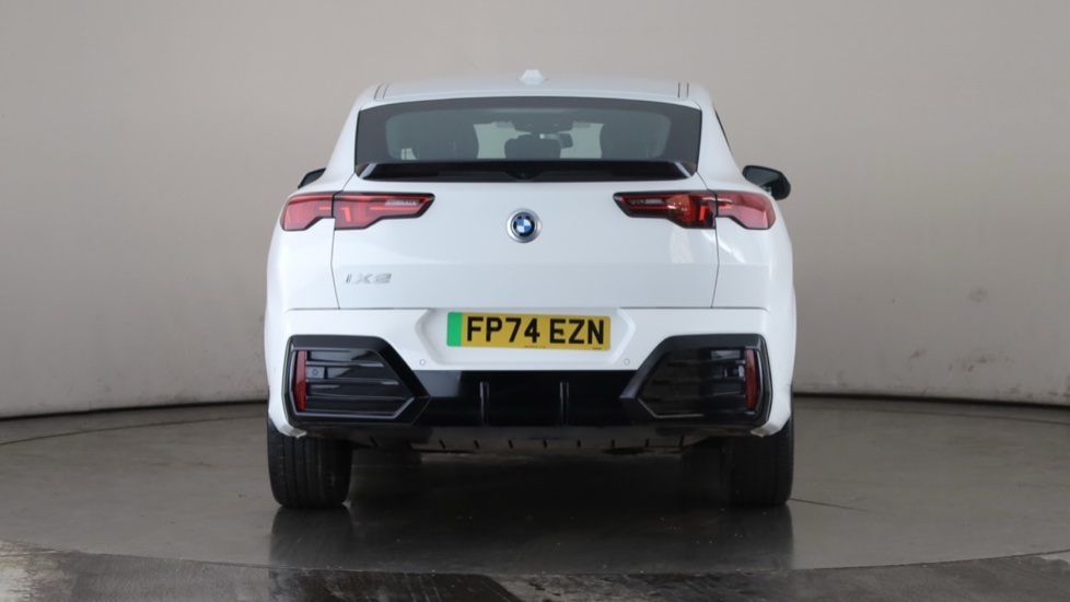 BMW iX2 Image 4