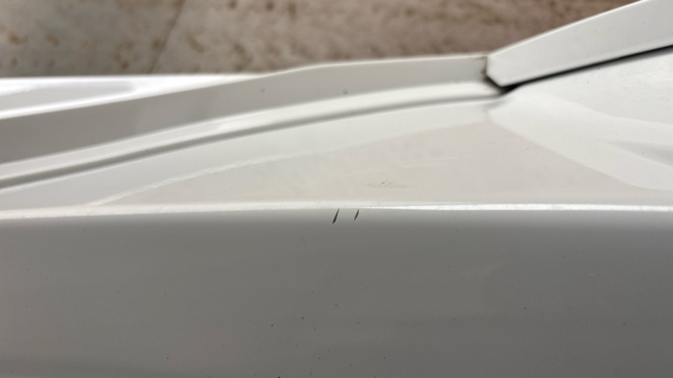 BMW iX2 Scratches and dent