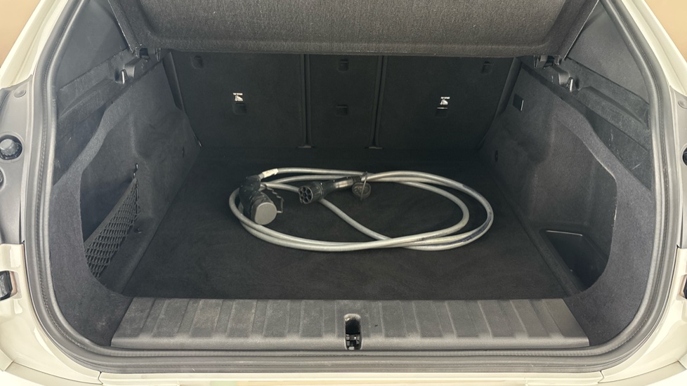 BMW iX2 Image 15